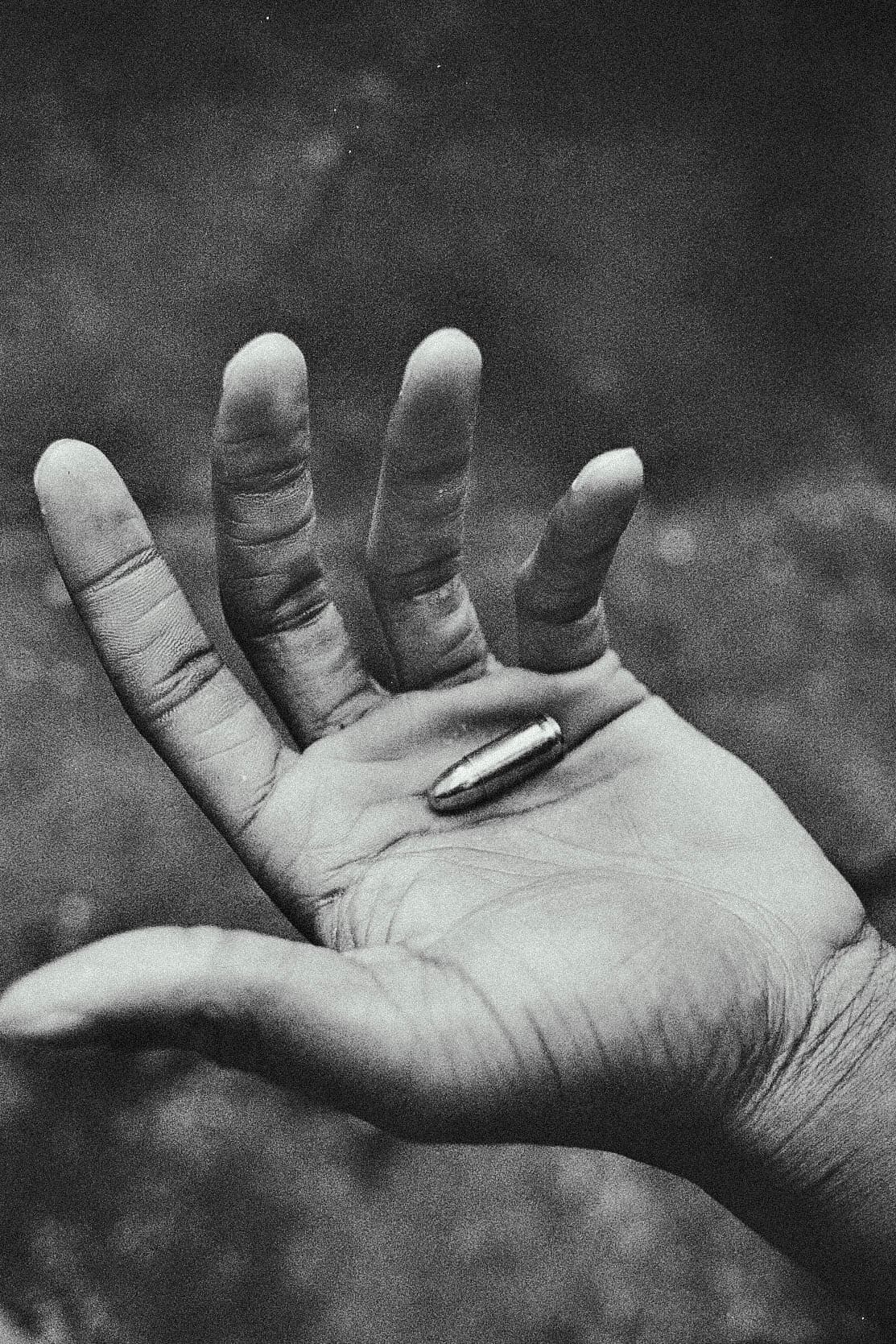 À Portée de Main - 1